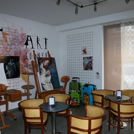 Art Hotel Виена Екстериор снимка